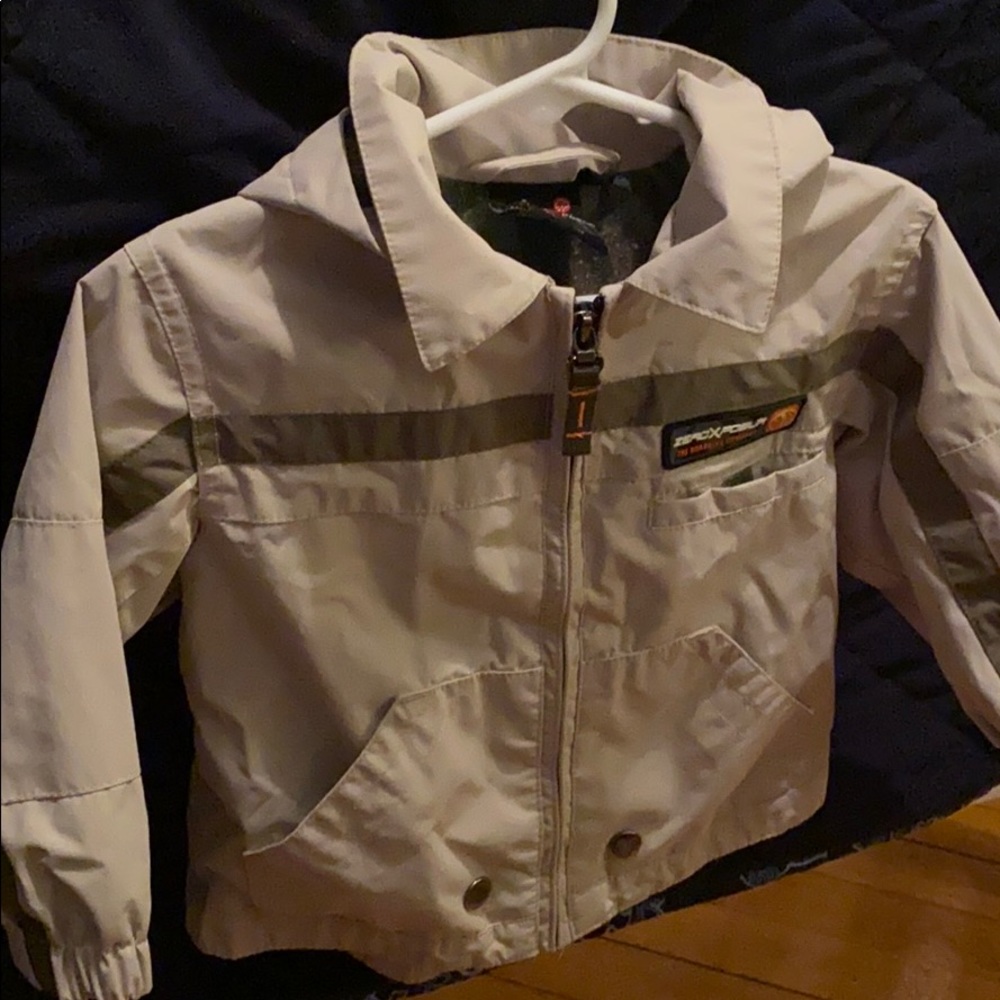 Zero Xposur jacket.